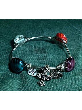 Handmade Silvertone Wire Bangle Bracelet with Multicolor Coin ShapedArt Glass Be